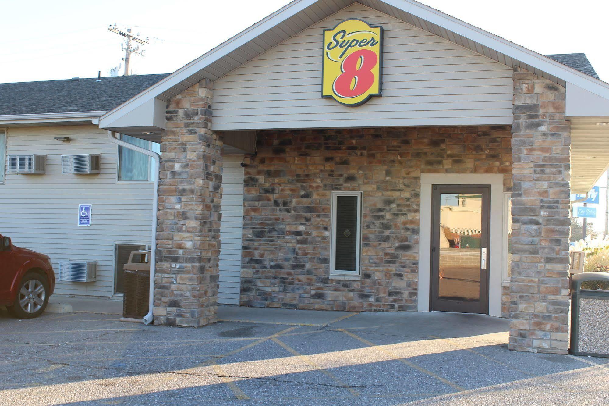 Motel Super 8 By Wyndham Kearney Exterior foto